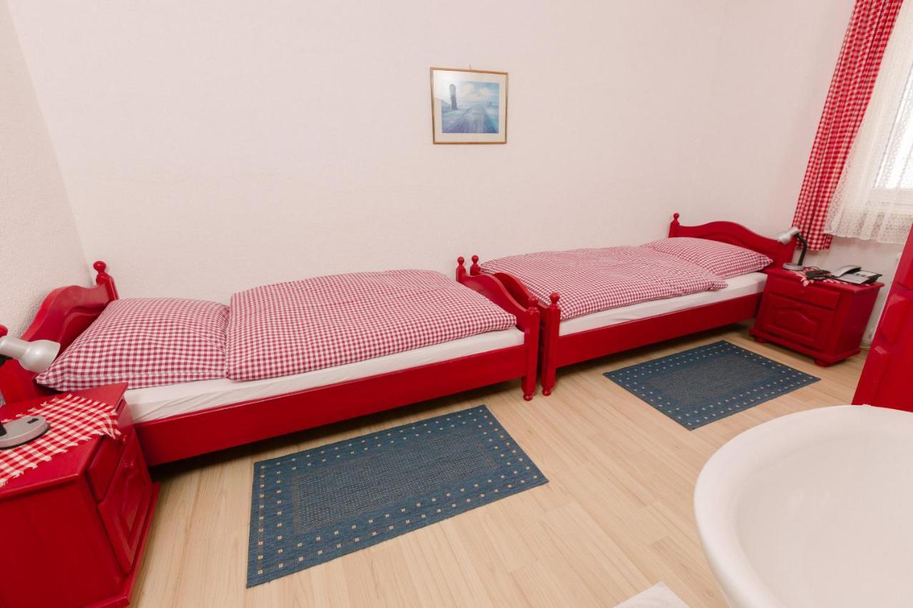 שטוטגרט Hotel-Restaurant Koehler מראה חיצוני תמונה